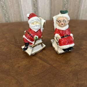 Vintage Christmas Enesco Santa,Mrs Claus Rocking Chair Salt & Pepper Shakers 3"